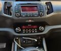 Белый Киа Sportage, объемом двигателя 2 л и пробегом 170 тыс. км за 12800 $, фото 5 на Automoto.ua