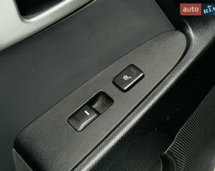 Белый Киа Sportage, объемом двигателя 2 л и пробегом 225 тыс. км за 12400 $, фото 17 на Automoto.ua