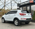 Белый Киа Sportage, объемом двигателя 2 л и пробегом 225 тыс. км за 12400 $, фото 11 на Automoto.ua