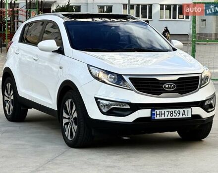 Білий Кіа Sportage, об'ємом двигуна 2 л та пробігом 165 тис. км за 13999 $, фото 10 на Automoto.ua