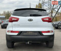 Белый Киа Sportage, объемом двигателя 2 л и пробегом 225 тыс. км за 12400 $, фото 10 на Automoto.ua