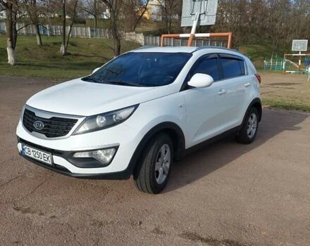 Белый Киа Sportage, объемом двигателя 2 л и пробегом 171 тыс. км за 12000 $, фото 9 на Automoto.ua