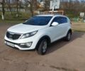 Белый Киа Sportage, объемом двигателя 2 л и пробегом 171 тыс. км за 12000 $, фото 9 на Automoto.ua