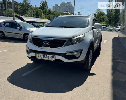 Белый Киа Sportage, объемом двигателя 1.7 л и пробегом 170 тыс. км за 12490 $, фото 2 на Automoto.ua