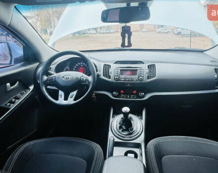 Белый Киа Sportage, объемом двигателя 2 л и пробегом 127 тыс. км за 11900 $, фото 24 на Automoto.ua