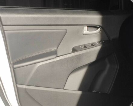 Белый Киа Sportage, объемом двигателя 2.36 л и пробегом 131 тыс. км за 14000 $, фото 10 на Automoto.ua