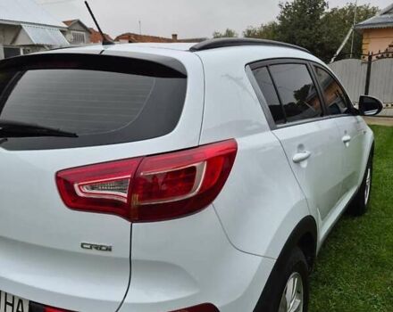 Білий Кіа Sportage, об'ємом двигуна 1.69 л та пробігом 98 тис. км за 13300 $, фото 2 на Automoto.ua