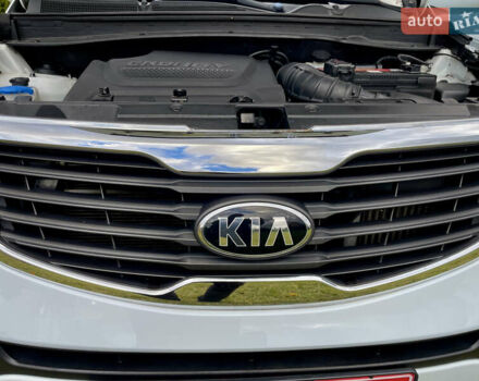 Белый Киа Sportage, объемом двигателя 2 л и пробегом 129 тыс. км за 15900 $, фото 29 на Automoto.ua