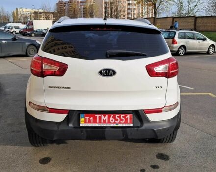 Белый Киа Sportage, объемом двигателя 2 л и пробегом 210 тыс. км за 14300 $, фото 12 на Automoto.ua