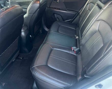 Белый Киа Sportage, объемом двигателя 2 л и пробегом 170 тыс. км за 13500 $, фото 13 на Automoto.ua