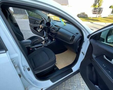 Белый Киа Sportage, объемом двигателя 1.69 л и пробегом 205 тыс. км за 11500 $, фото 13 на Automoto.ua