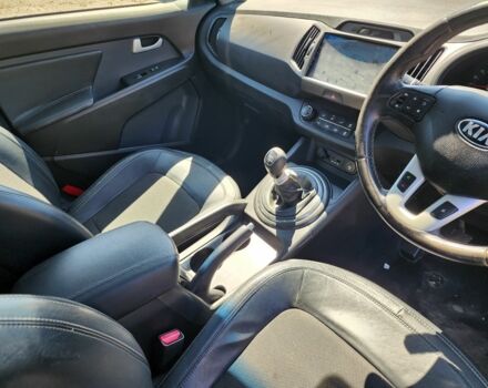 Белый Киа Sportage, объемом двигателя 1.7 л и пробегом 149 тыс. км за 4282 $, фото 16 на Automoto.ua