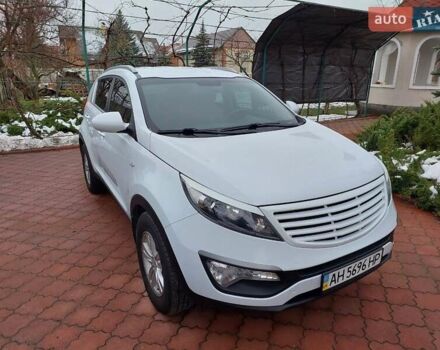 Белый Киа Sportage, объемом двигателя 1.69 л и пробегом 170 тыс. км за 11999 $, фото 8 на Automoto.ua