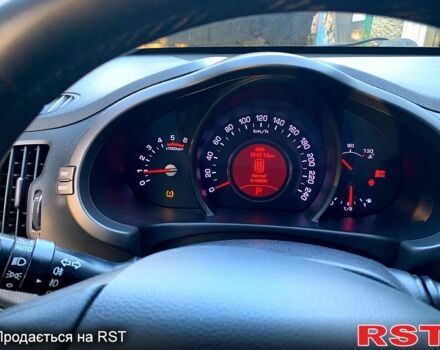 Белый Киа Sportage, объемом двигателя 2 л и пробегом 190 тыс. км за 13900 $, фото 4 на Automoto.ua