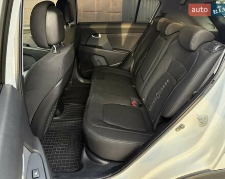 Белый Киа Sportage, объемом двигателя 2 л и пробегом 161 тыс. км за 10900 $, фото 33 на Automoto.ua