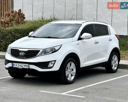 Белый Киа Sportage, объемом двигателя 2 л и пробегом 170 тыс. км за 15300 $, фото 3 на Automoto.ua