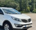 Белый Киа Sportage, объемом двигателя 2 л и пробегом 201 тыс. км за 9000 $, фото 8 на Automoto.ua