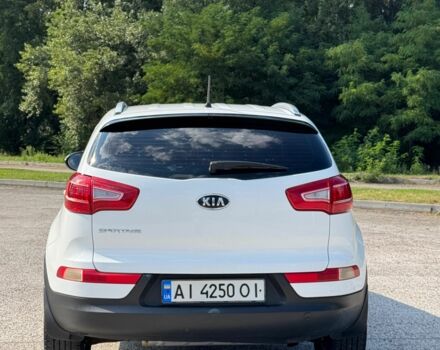 Белый Киа Sportage, объемом двигателя 2 л и пробегом 201 тыс. км за 9000 $, фото 6 на Automoto.ua