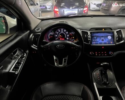 Белый Киа Sportage, объемом двигателя 0 л и пробегом 118 тыс. км за 11500 $, фото 9 на Automoto.ua