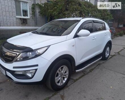 Белый Киа Sportage, объемом двигателя 2 л и пробегом 170 тыс. км за 12500 $, фото 10 на Automoto.ua