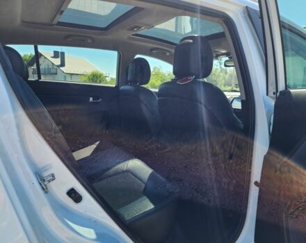 Белый Киа Sportage, объемом двигателя 1.7 л и пробегом 149 тыс. км за 4282 $, фото 21 на Automoto.ua