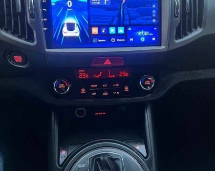 Белый Киа Sportage, объемом двигателя 2 л и пробегом 170 тыс. км за 13500 $, фото 17 на Automoto.ua