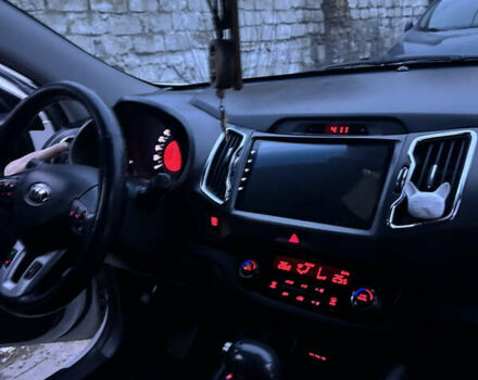 Белый Киа Sportage, объемом двигателя 2 л и пробегом 124 тыс. км за 13500 $, фото 31 на Automoto.ua