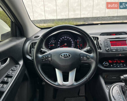Белый Киа Sportage, объемом двигателя 2 л и пробегом 170 тыс. км за 15300 $, фото 29 на Automoto.ua