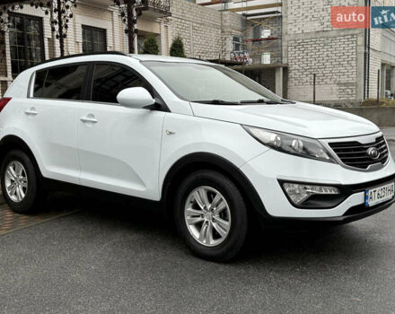 Білий Кіа Sportage, об'ємом двигуна 1.7 л та пробігом 98 тис. км за 13950 $, фото 13 на Automoto.ua