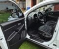 Білий Кіа Sportage, об'ємом двигуна 1.7 л та пробігом 98 тис. км за 13300 $, фото 5 на Automoto.ua