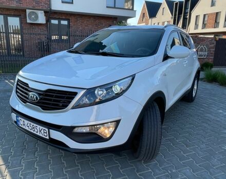 Білий Кіа Sportage, об'ємом двигуна 1.7 л та пробігом 201 тис. км за 11500 $, фото 2 на Automoto.ua