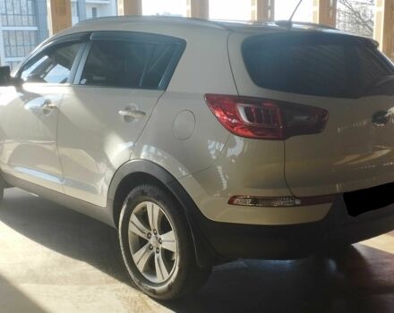 Белый Киа Sportage, объемом двигателя 2.36 л и пробегом 131 тыс. км за 14000 $, фото 3 на Automoto.ua