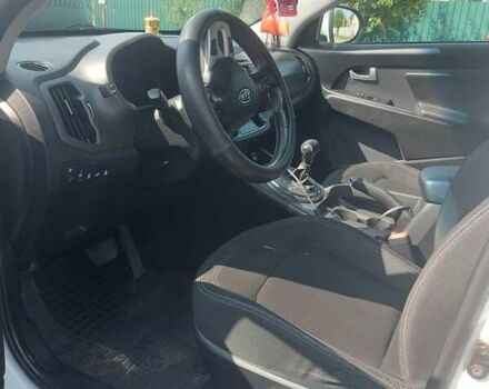 Белый Киа Sportage, объемом двигателя 2 л и пробегом 149 тыс. км за 13700 $, фото 21 на Automoto.ua