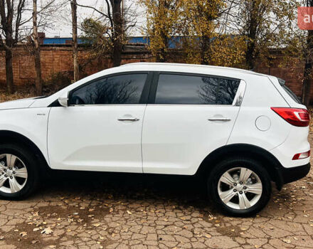 Белый Киа Sportage, объемом двигателя 2 л и пробегом 127 тыс. км за 11900 $, фото 10 на Automoto.ua