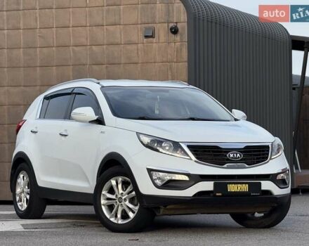 Белый Киа Sportage, объемом двигателя 2 л и пробегом 161 тыс. км за 10900 $, фото 6 на Automoto.ua