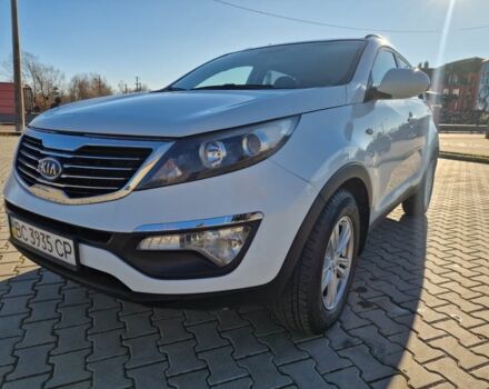 Білий Кіа Sportage, об'ємом двигуна 2 л та пробігом 170 тис. км за 11300 $, фото 1 на Automoto.ua