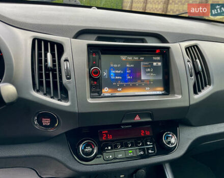 Белый Киа Sportage, объемом двигателя 2 л и пробегом 129 тыс. км за 15900 $, фото 14 на Automoto.ua