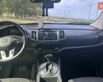 Белый Киа Sportage, объемом двигателя 2 л и пробегом 187 тыс. км за 14999 $, фото 3 на Automoto.ua