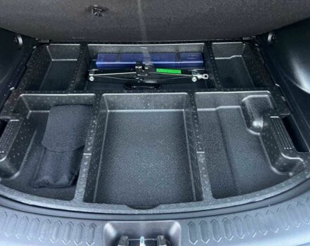 Белый Киа Sportage, объемом двигателя 2 л и пробегом 170 тыс. км за 13500 $, фото 21 на Automoto.ua