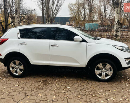 Белый Киа Sportage, объемом двигателя 2 л и пробегом 127 тыс. км за 11900 $, фото 5 на Automoto.ua