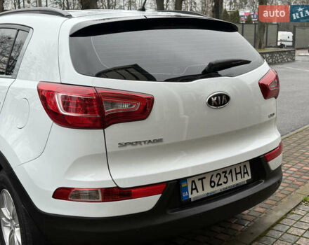 Білий Кіа Sportage, об'ємом двигуна 1.7 л та пробігом 98 тис. км за 13950 $, фото 24 на Automoto.ua