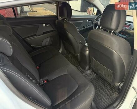 Белый Киа Sportage, объемом двигателя 2 л и пробегом 161 тыс. км за 10900 $, фото 37 на Automoto.ua