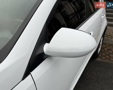 Білий Кіа Sportage, об'ємом двигуна 1.7 л та пробігом 98 тис. км за 13950 $, фото 31 на Automoto.ua