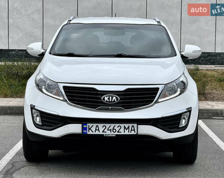Белый Киа Sportage, объемом двигателя 2 л и пробегом 170 тыс. км за 15300 $, фото 1 на Automoto.ua