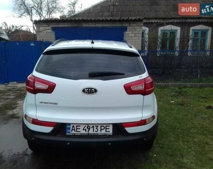 Белый Киа Sportage, объемом двигателя 2 л и пробегом 152 тыс. км за 13150 $, фото 6 на Automoto.ua