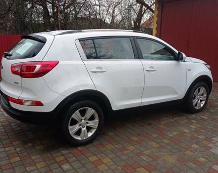 Белый Киа Sportage, объемом двигателя 1.7 л и пробегом 245 тыс. км за 9500 $, фото 3 на Automoto.ua