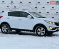 Белый Киа Sportage, объемом двигателя 1.69 л и пробегом 305 тыс. км за 11000 $, фото 1 на Automoto.ua