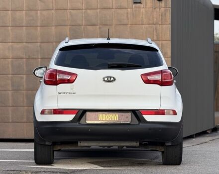 Білий Кіа Sportage, об'ємом двигуна 2 л та пробігом 161 тис. км за 10900 $, фото 6 на Automoto.ua