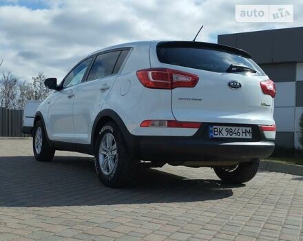 Белый Киа Sportage, объемом двигателя 1.7 л и пробегом 206 тыс. км за 13000 $, фото 9 на Automoto.ua