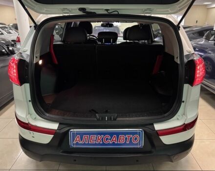 Белый Киа Sportage, объемом двигателя 2.4 л и пробегом 118 тыс. км за 11500 $, фото 5 на Automoto.ua